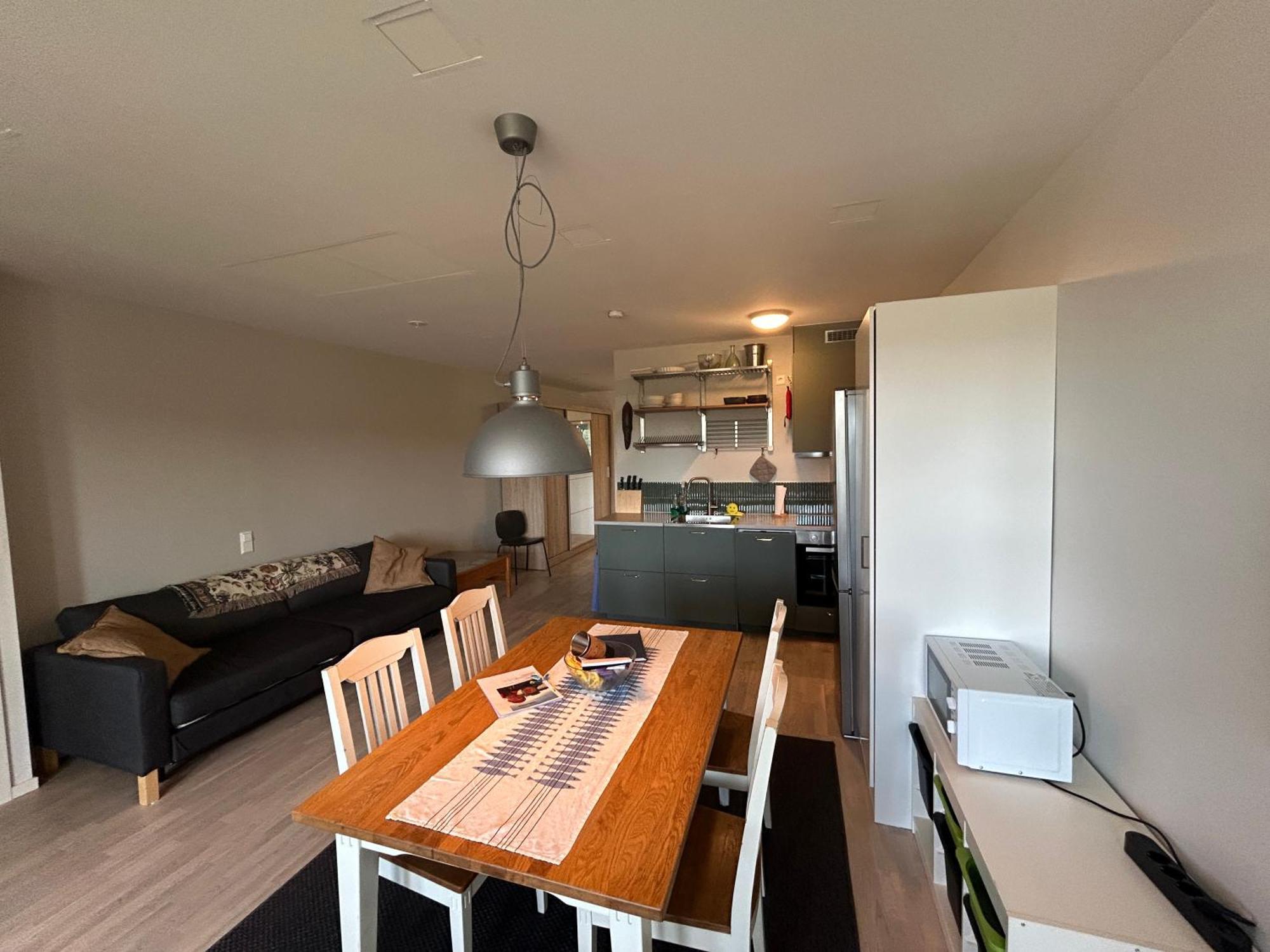 Newly Built Bright Apartment, Close To Everything If You Want To Visit Stockholm, You Will Find The Perfect Accommodation Here! Ferry Line 80 Makes It Very Convenient And Easy To Get To The City Center Nacka Esterno foto